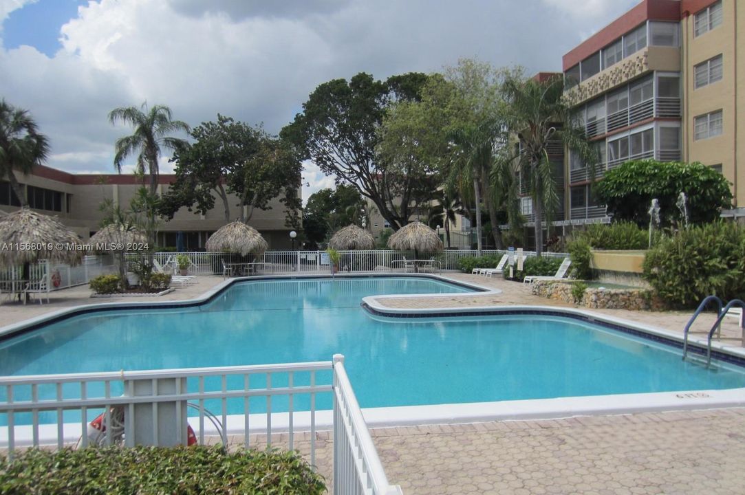 Недавно арендовано: $2,080 (2 спален, 2 ванн, 1260 Квадратных фут)