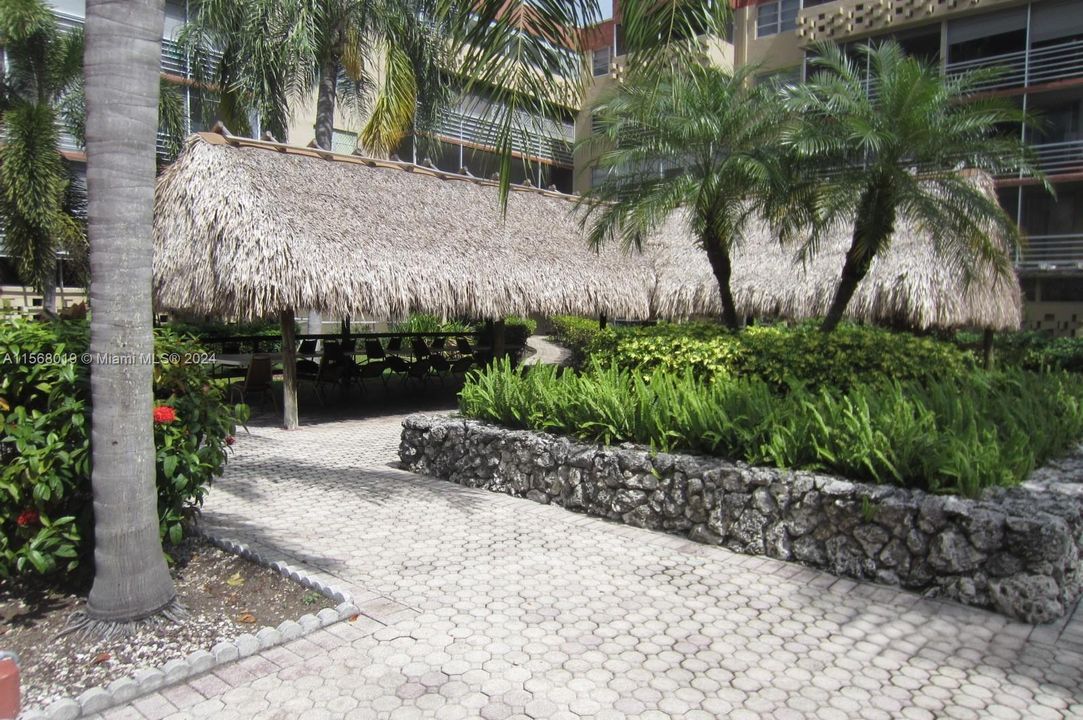 Недавно арендовано: $2,080 (2 спален, 2 ванн, 1260 Квадратных фут)