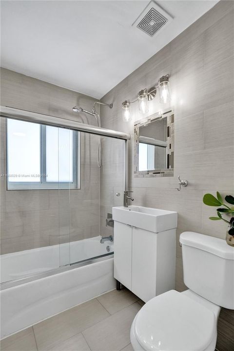 Недавно арендовано: $3,250 (3 спален, 2 ванн, 1229 Квадратных фут)