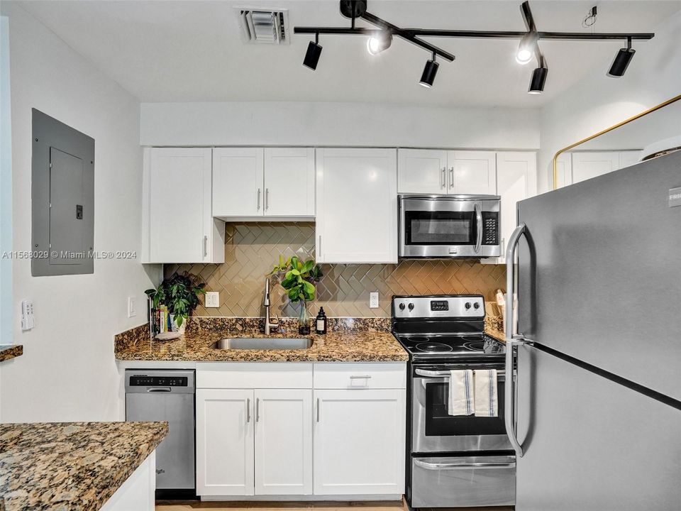 Недавно арендовано: $3,250 (3 спален, 2 ванн, 1229 Квадратных фут)