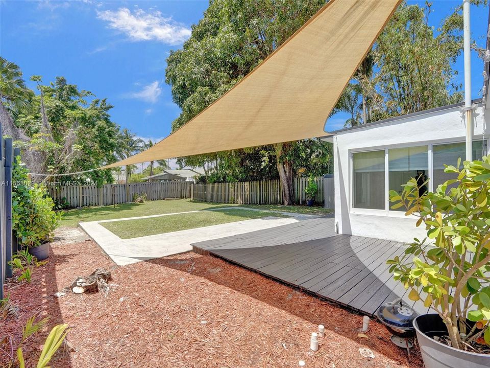 Deck for entertainment