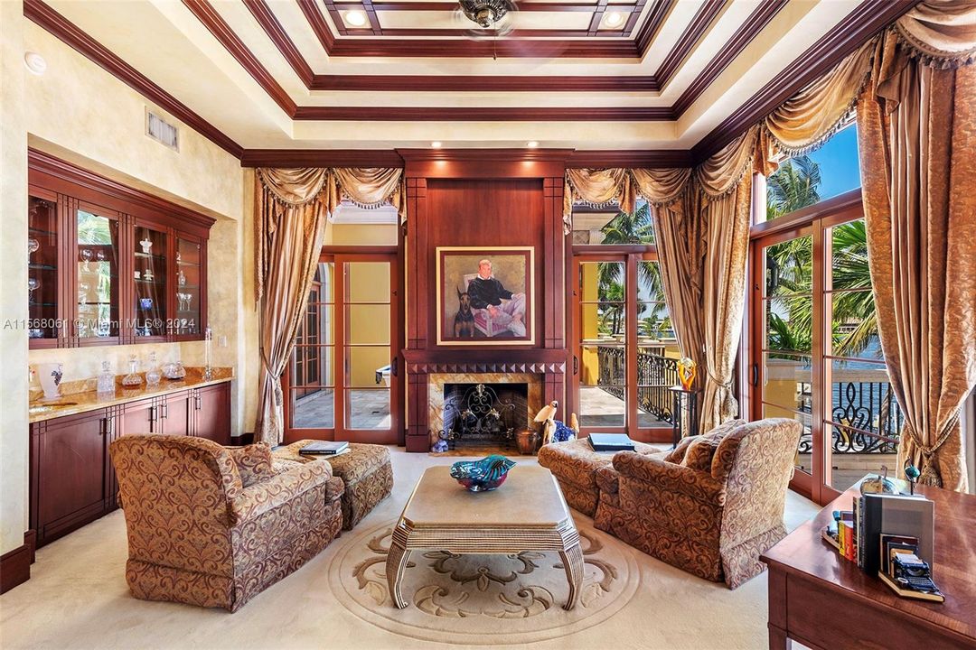 For Sale: $17,875,000 (8 beds, 10 baths, 12262 Square Feet)