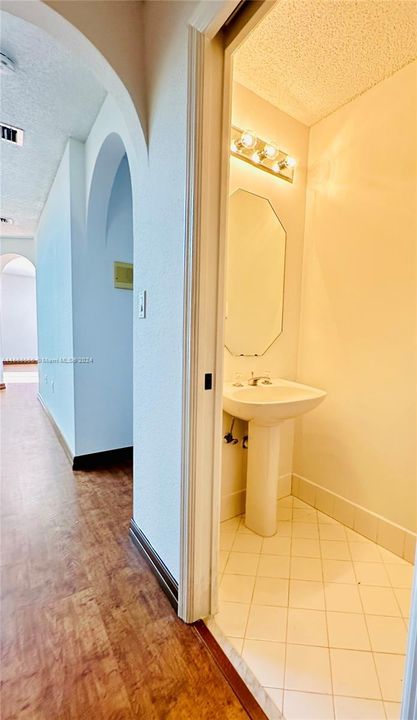 最近租的: $4,500 (4 贝兹, 2 浴室, 2154 平方英尺)