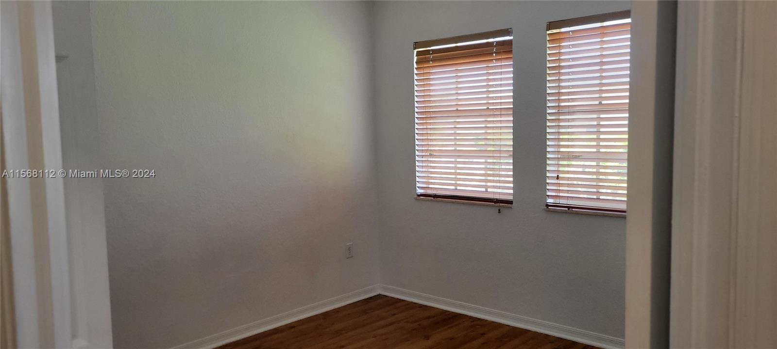 For Rent: $3,000 (3 beds, 2 baths, 1370 Square Feet)
