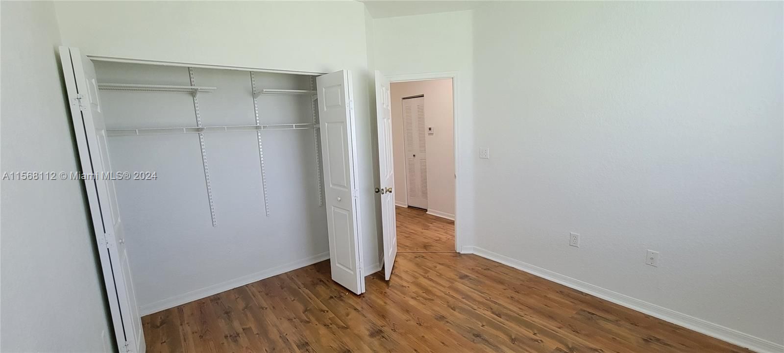 For Rent: $3,000 (3 beds, 2 baths, 1370 Square Feet)