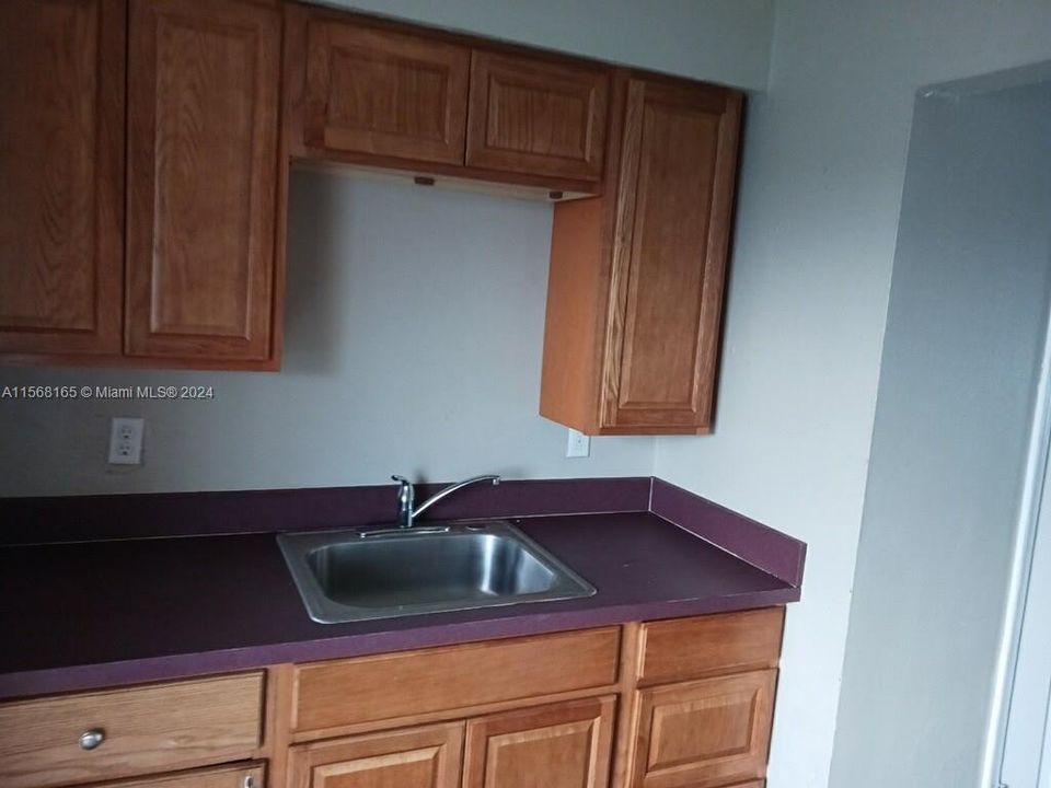 Recently Rented: $875 (2 beds, 1 baths, 0 Square Feet)