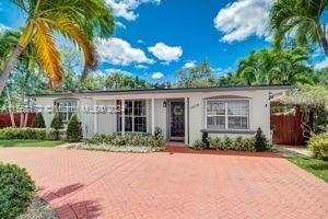 Active With Contract: $500,000 (3 beds, 2 baths, 1557 Square Feet)