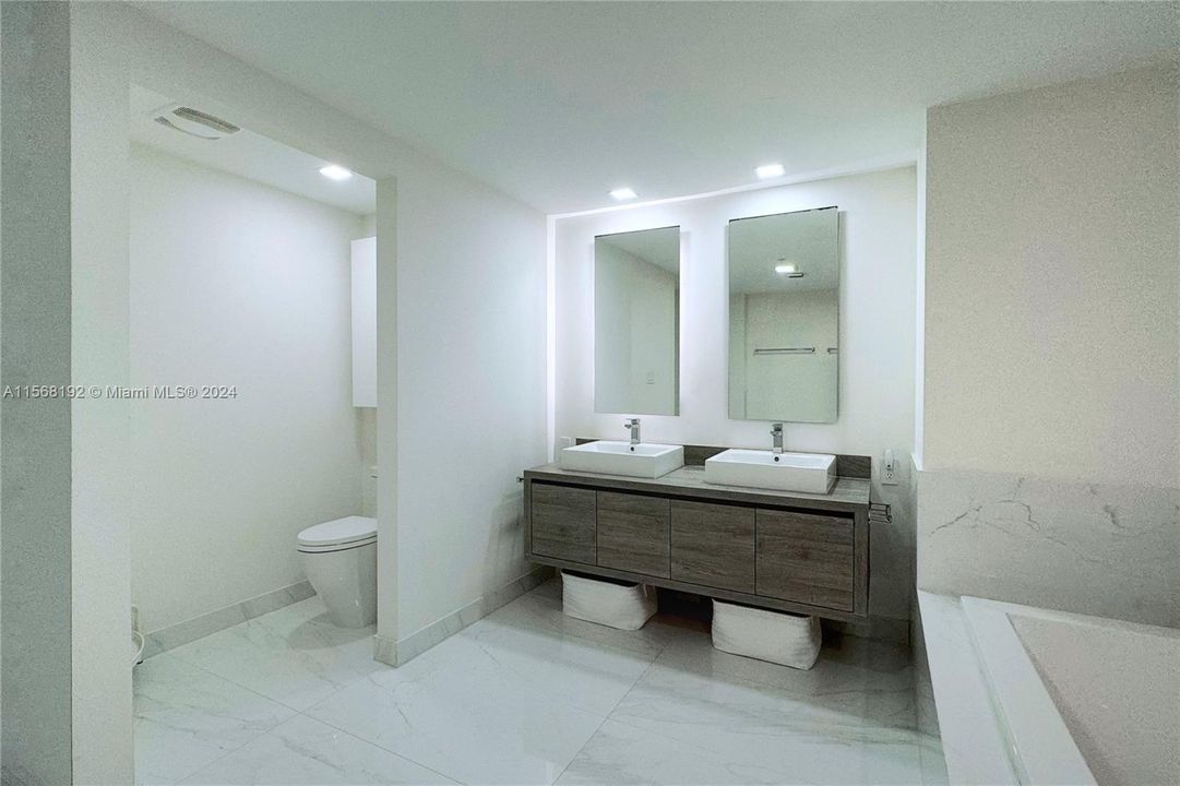 Недавно арендовано: $7,500 (3 спален, 2 ванн, 1705 Квадратных фут)