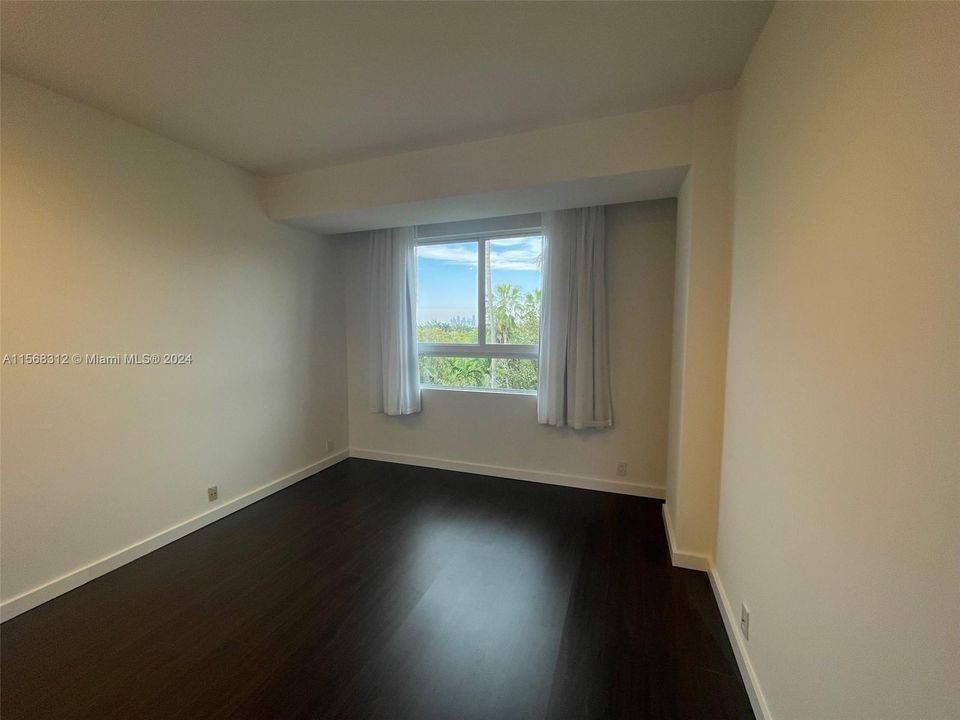For Rent: $6,300 (2 beds, 2 baths, 1547 Square Feet)