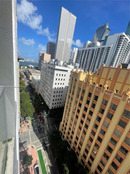 待售: $359,000 (1 贝兹, 1 浴室, 526 平方英尺)