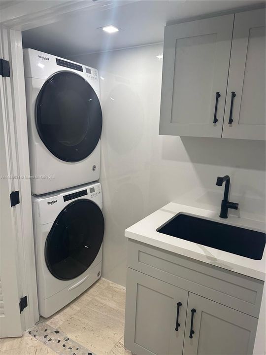 Great laundry area in the unit!