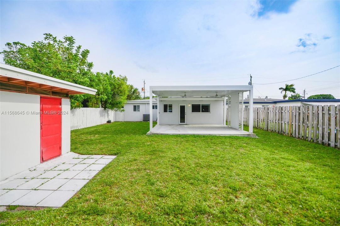 For Sale: $659,000 (3 beds, 2 baths, 1532 Square Feet)