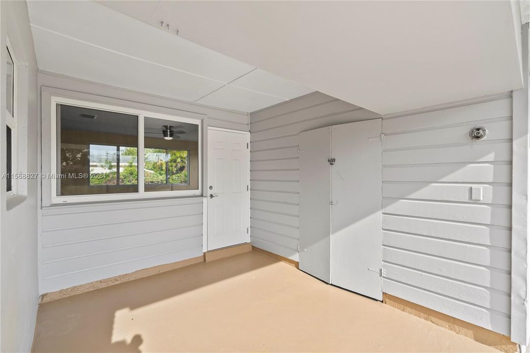 Access to Bedroom 3 & Washer/Dryer Hook-Up