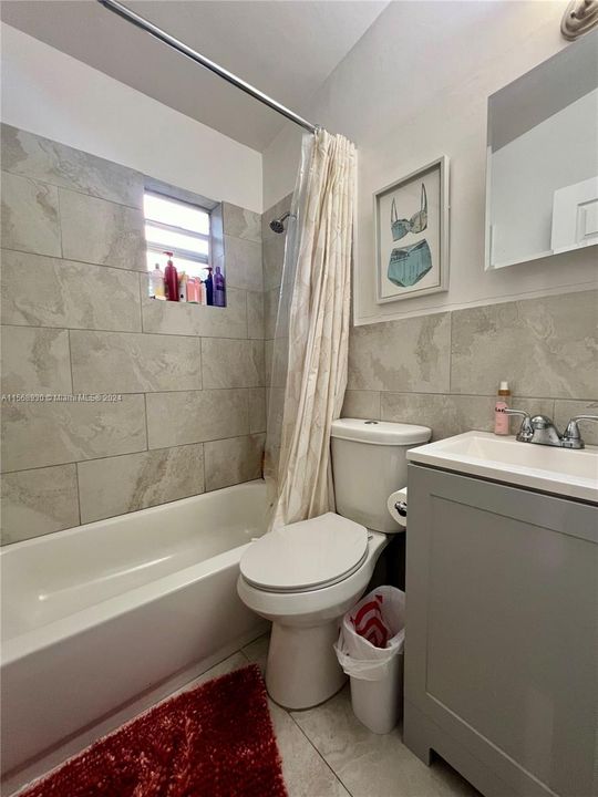 Recently Sold: $725,000 (2 beds, 1 baths, 680 Square Feet)