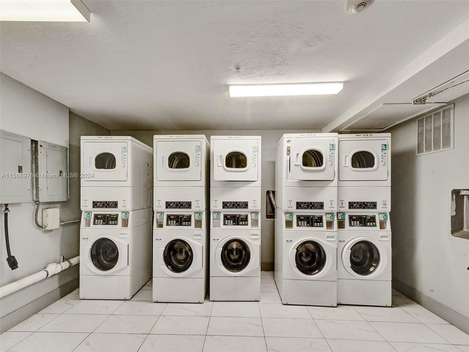 Recientemente alquilado: $2,200 (1 camas, 1 baños, 876 Pies cuadrados)