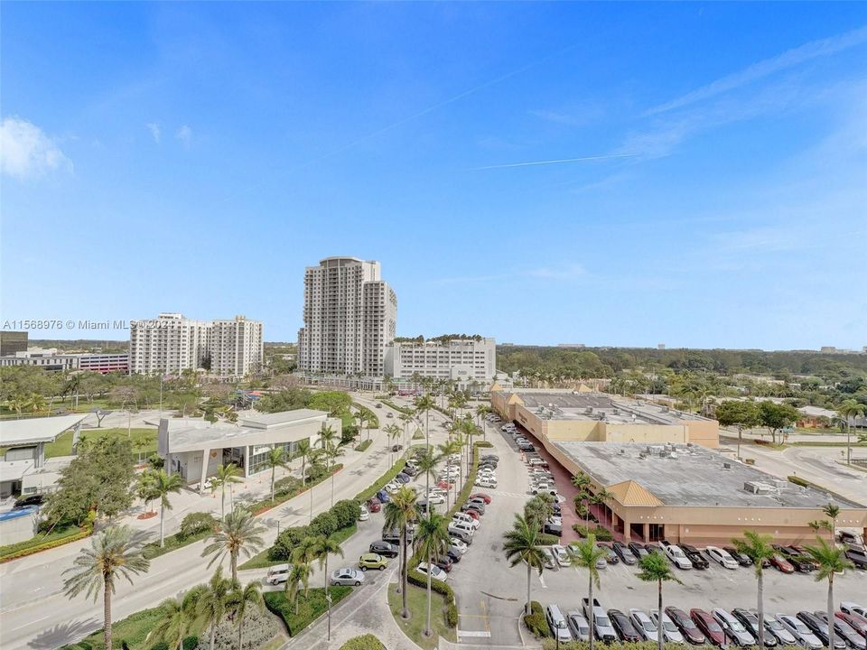 Recientemente alquilado: $2,200 (1 camas, 1 baños, 876 Pies cuadrados)