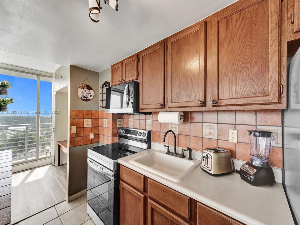 Recientemente alquilado: $2,200 (1 camas, 1 baños, 876 Pies cuadrados)