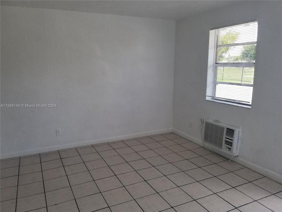 For Rent: $1,600 (2 beds, 1 baths, 0 Square Feet)