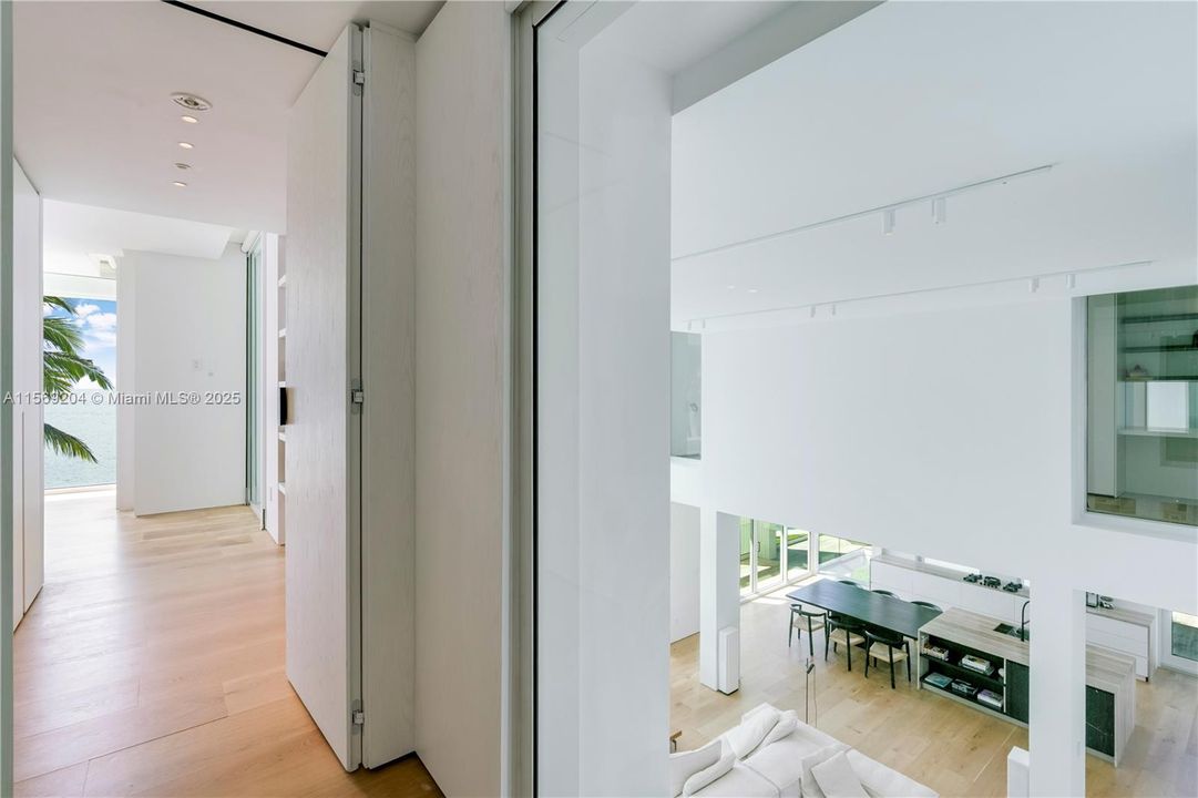En Renta: $85,000 (6 camas, 6 baños, 8202 Pies cuadrados)