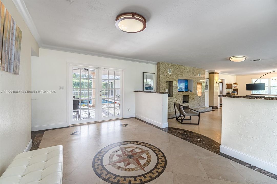 Active With Contract: $6,700 (3 beds, 2 baths, 1975 Square Feet)