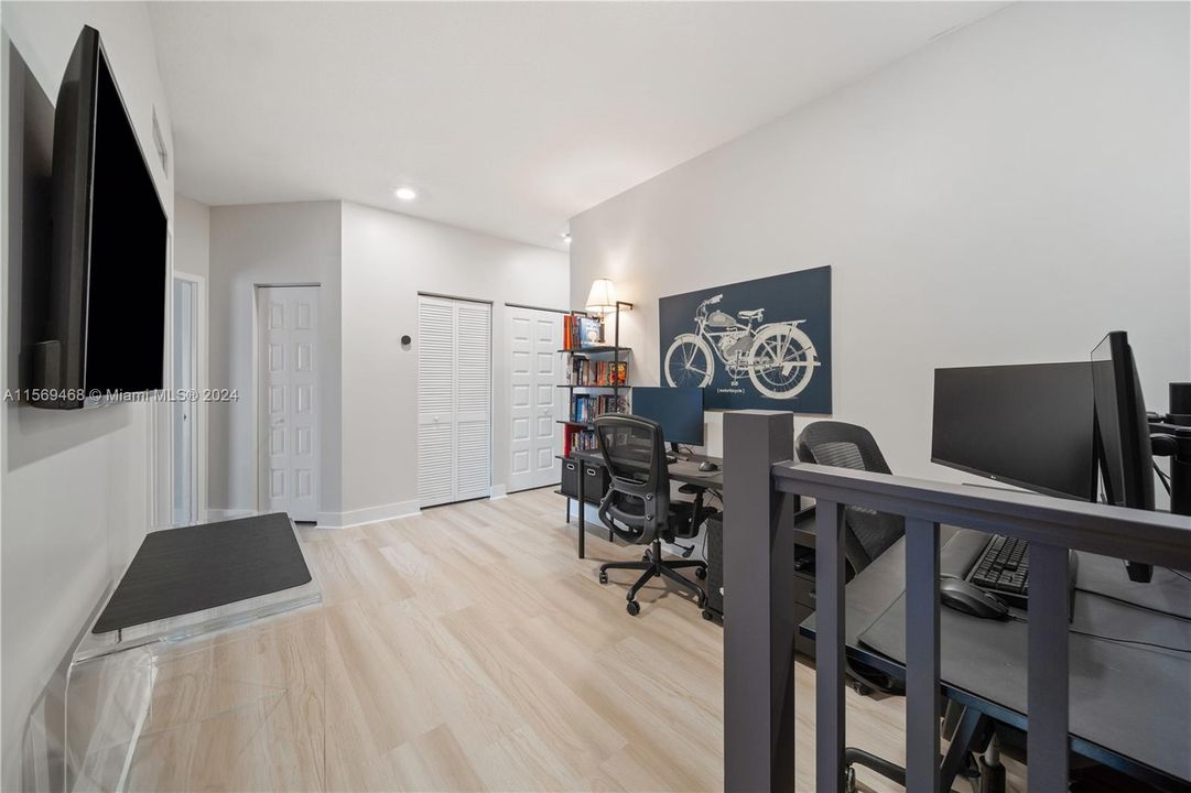 Active With Contract: $699,000 (3 beds, 2 baths, 1570 Square Feet)