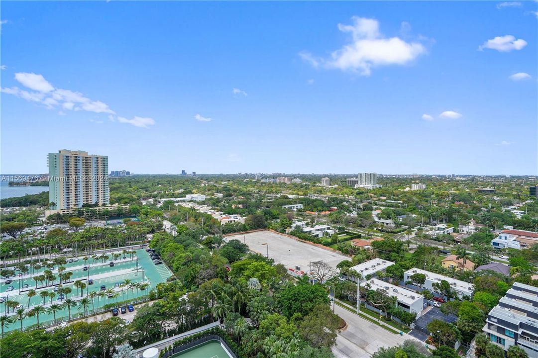 Recently Sold: $795,000 (2 beds, 2 baths, 1367 Square Feet)