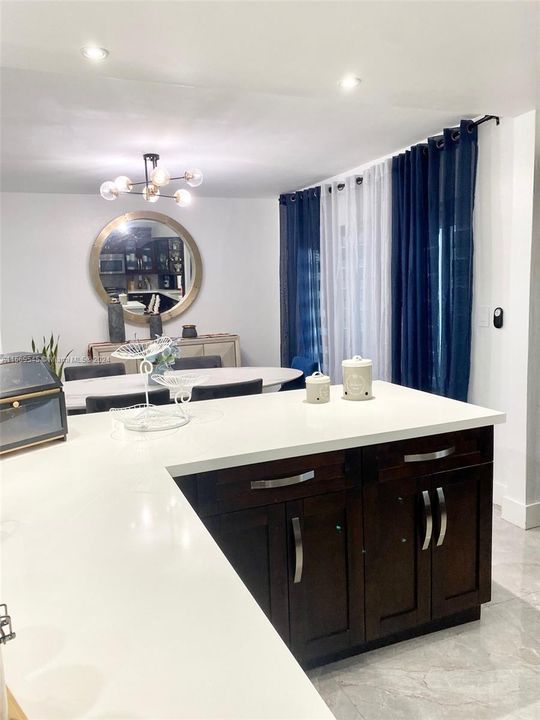 Active With Contract: $4,500 (3 beds, 2 baths, 2304 Square Feet)