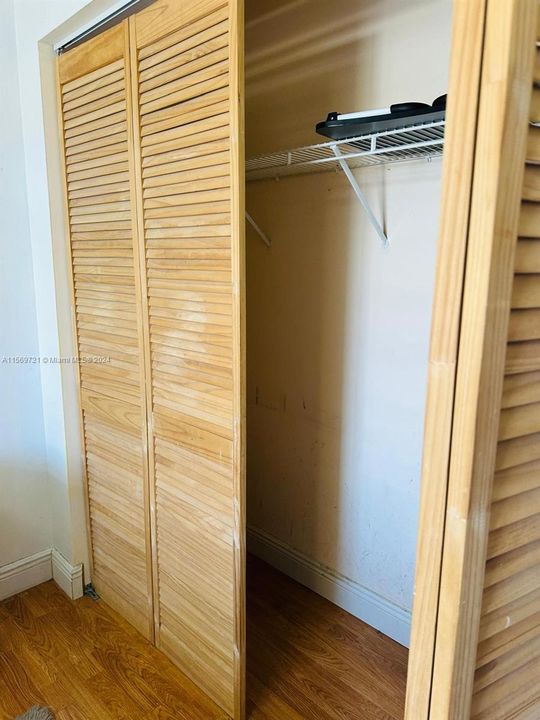 Недавно арендовано: $1,000 (1 спален, 1 ванн, 250 Квадратных фут)