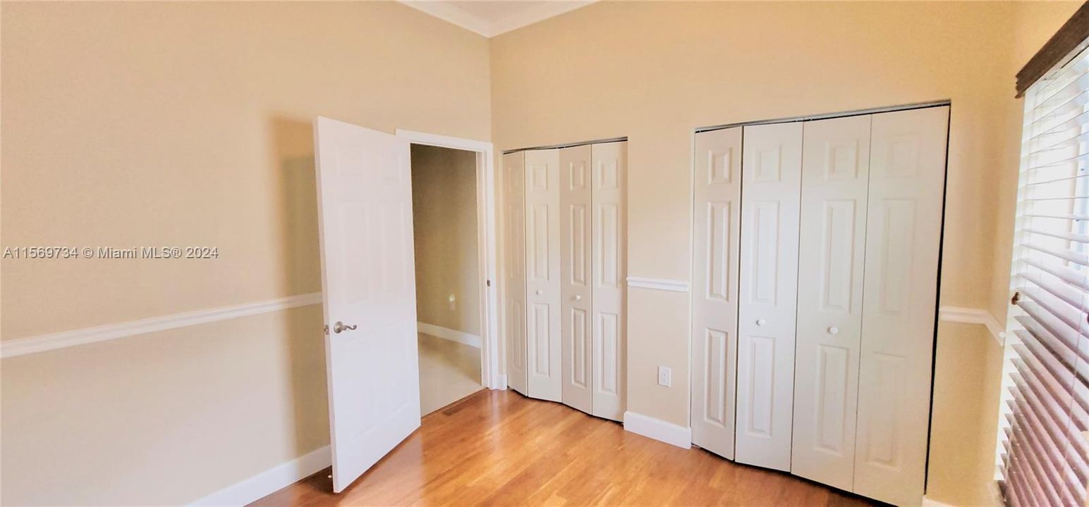 Recently Rented: $5,500 (4 beds, 2 baths, 2115 Square Feet)