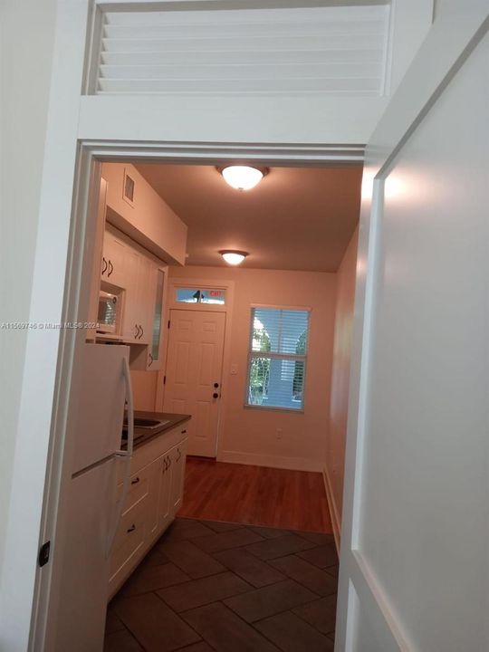 Recently Rented: $1,750 (1 beds, 1 baths, 530 Square Feet)