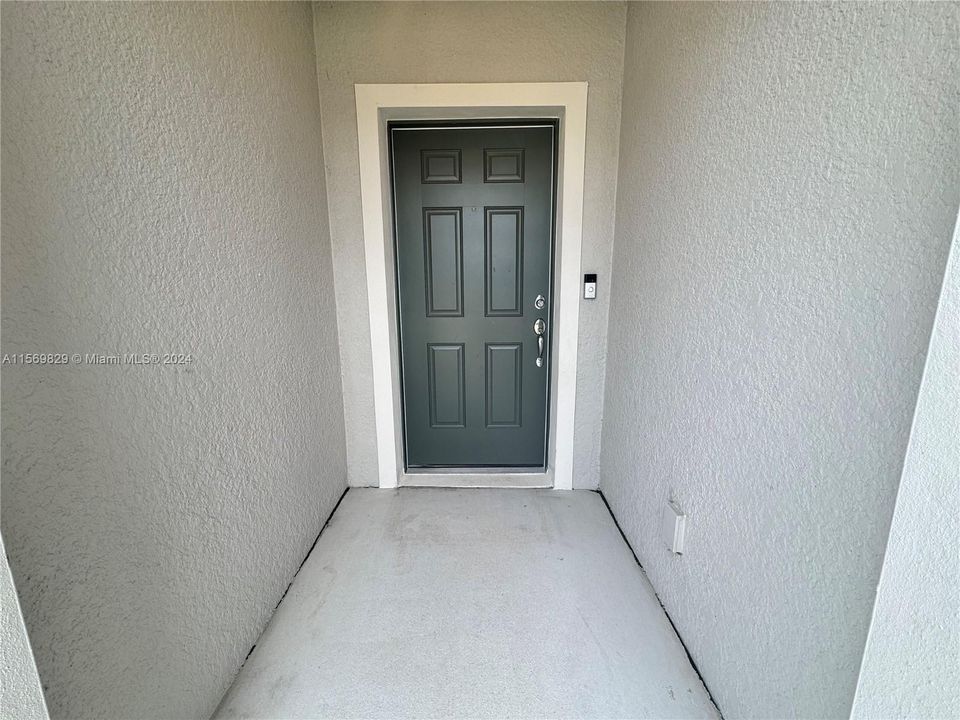 For Rent: $2,600 (3 beds, 2 baths, 0 Square Feet)