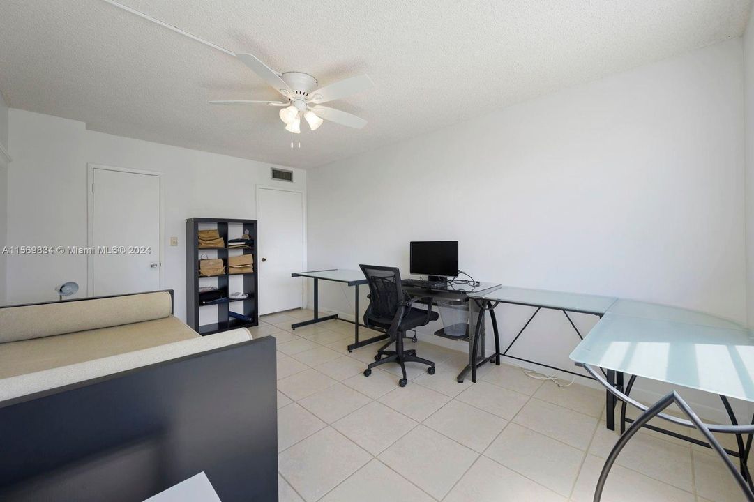 For Sale: $429,000 (2 beds, 2 baths, 1666 Square Feet)