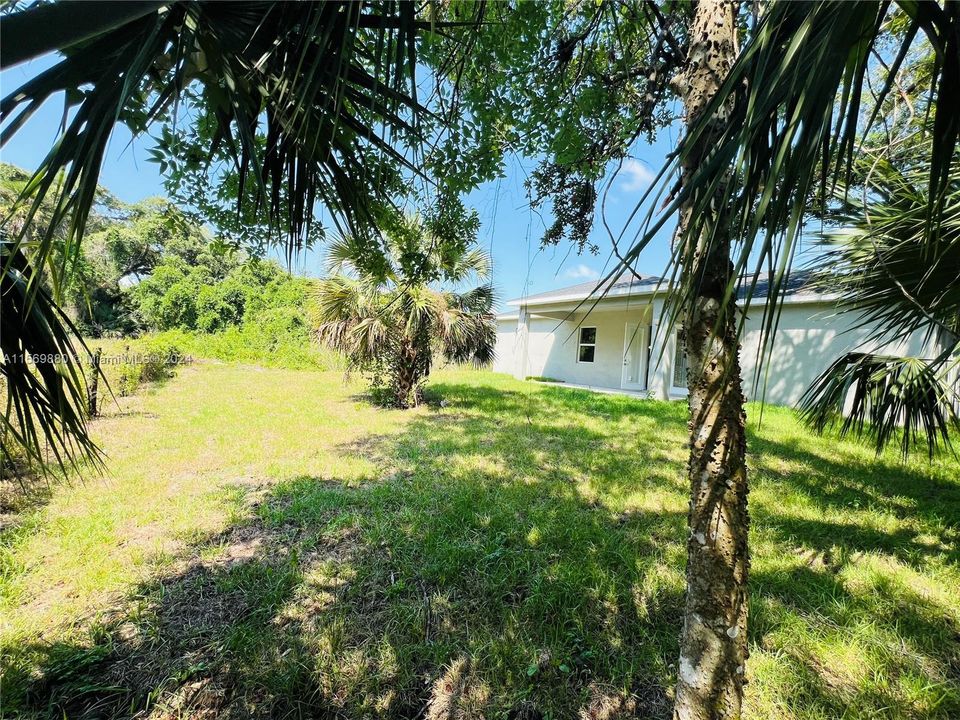 Recently Sold: $315,000 (4 beds, 2 baths, 1439 Square Feet)