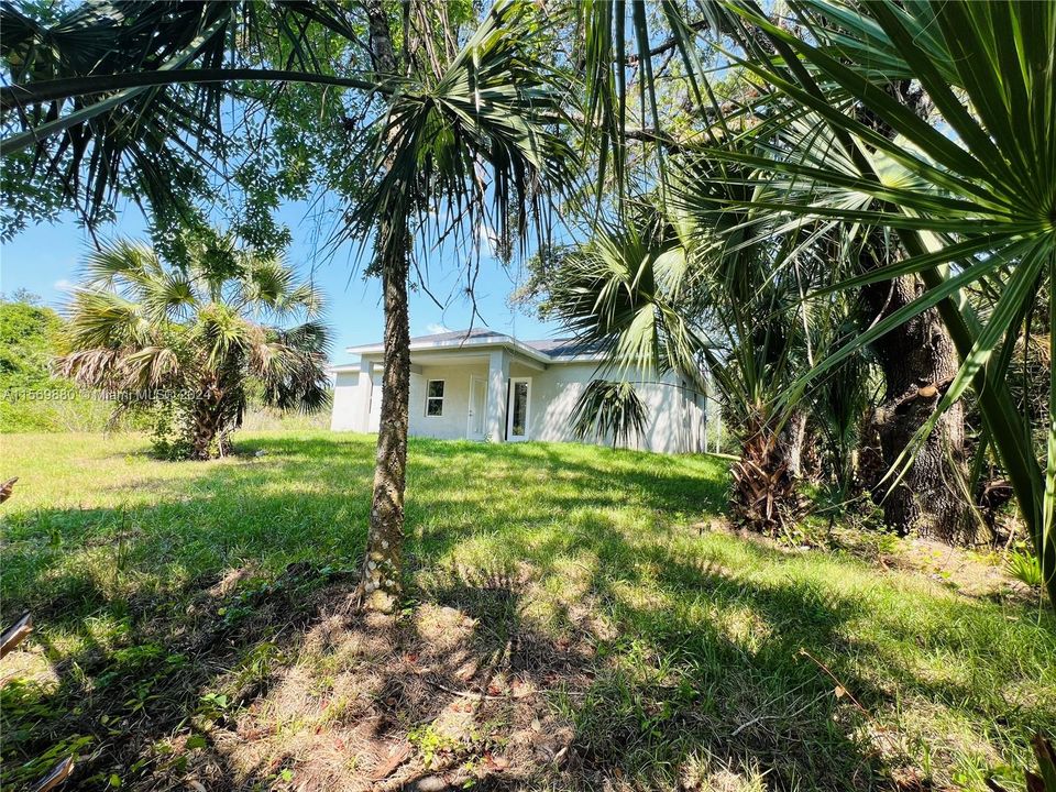 Recently Sold: $315,000 (4 beds, 2 baths, 1439 Square Feet)