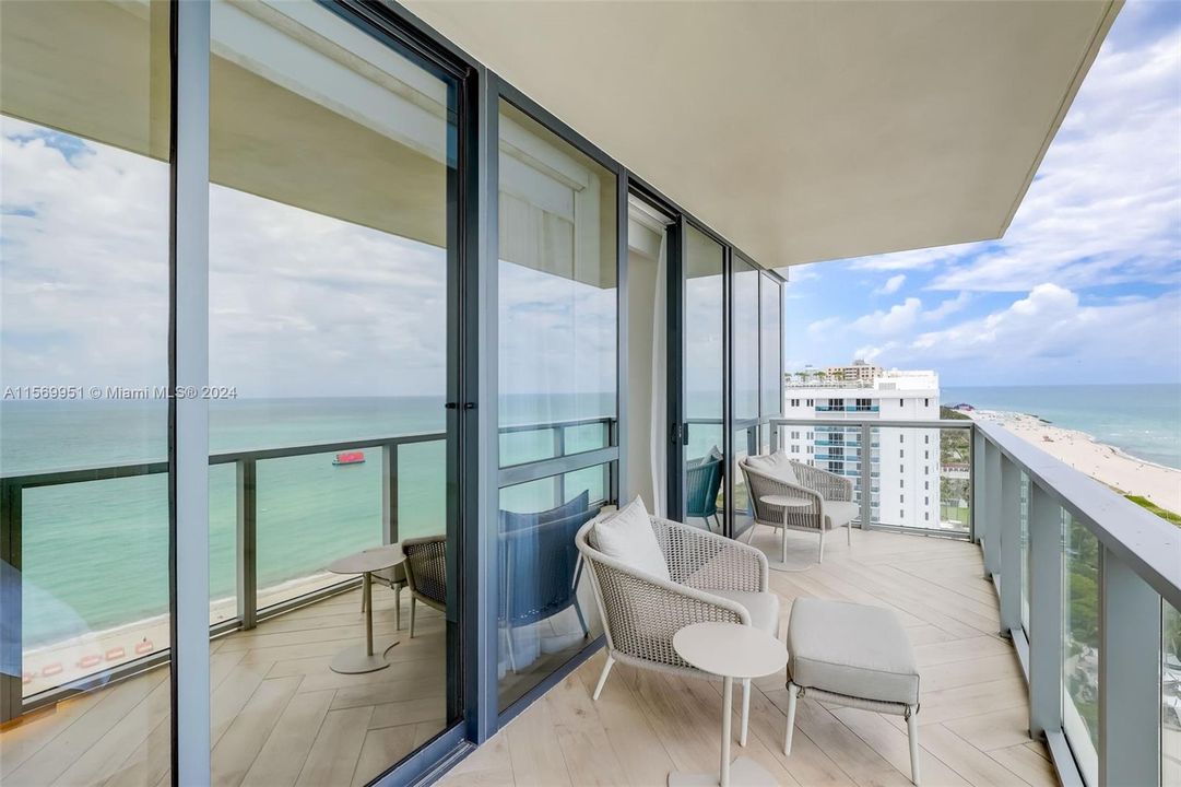 For Sale: $2,750,000 (1 beds, 1 baths, 1054 Square Feet)