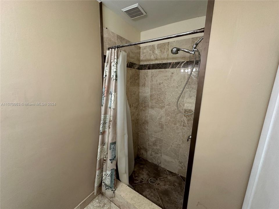 待售: $615,000 (3 贝兹, 2 浴室, 1898 平方英尺)