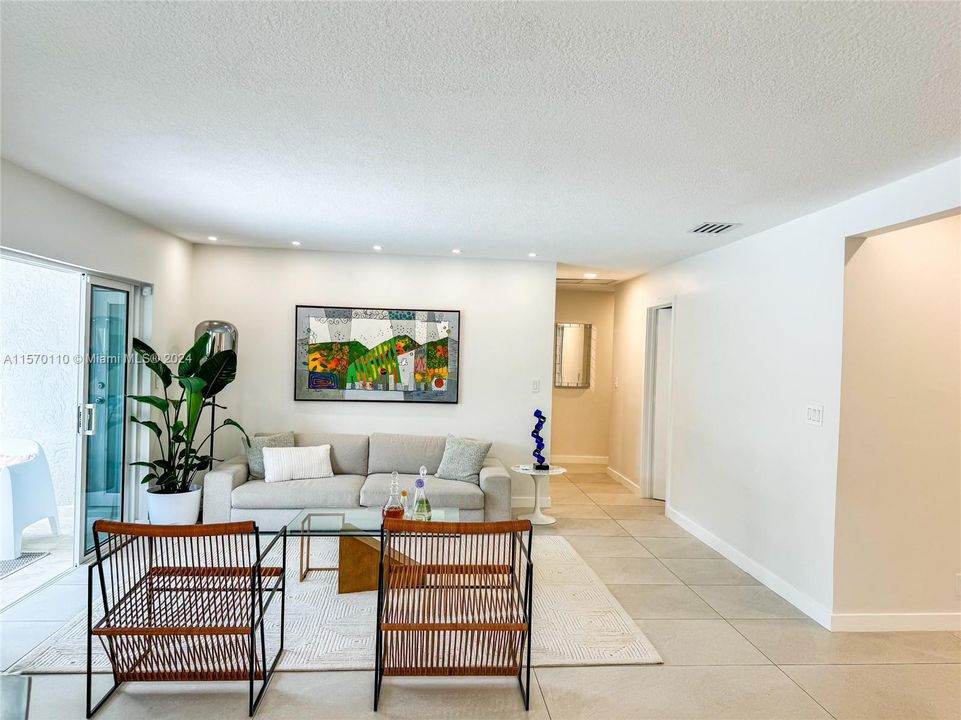 Active With Contract: $6,500 (4 beds, 2 baths, 2054 Square Feet)