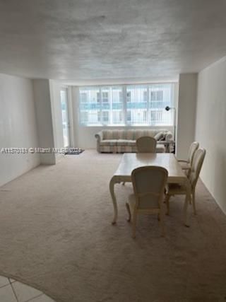 For Sale: $379,000 (1 beds, 1 baths, 1041 Square Feet)