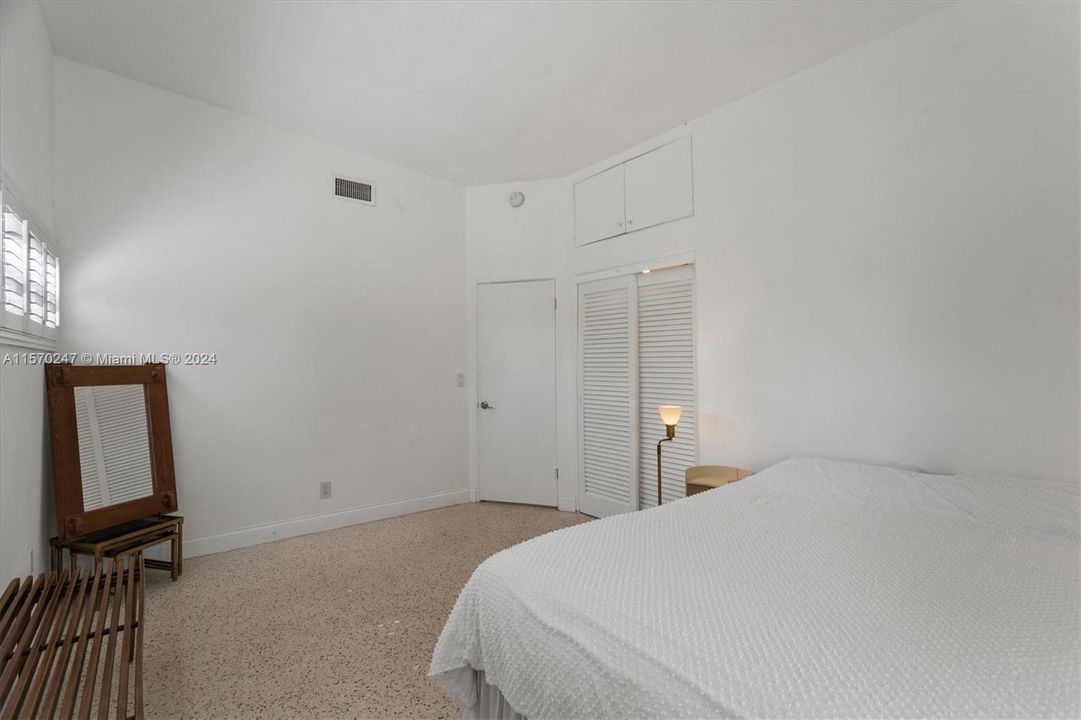 For Sale: $775,000 (2 beds, 2 baths, 1436 Square Feet)