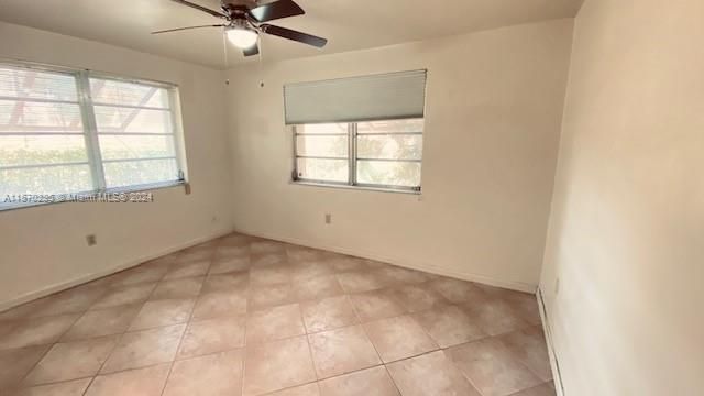 For Sale: $349,000 (2 beds, 2 baths, 1262 Square Feet)