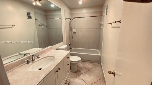 For Sale: $349,000 (2 beds, 2 baths, 1262 Square Feet)