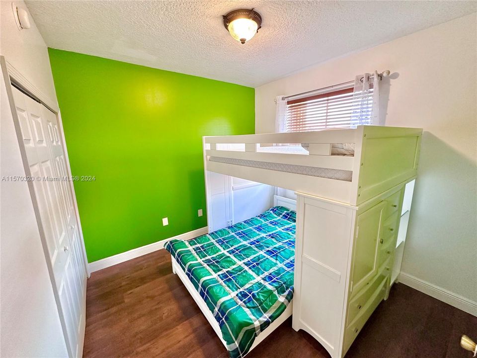 En Renta: $3,150 (3 camas, 2 baños, 1210 Pies cuadrados)