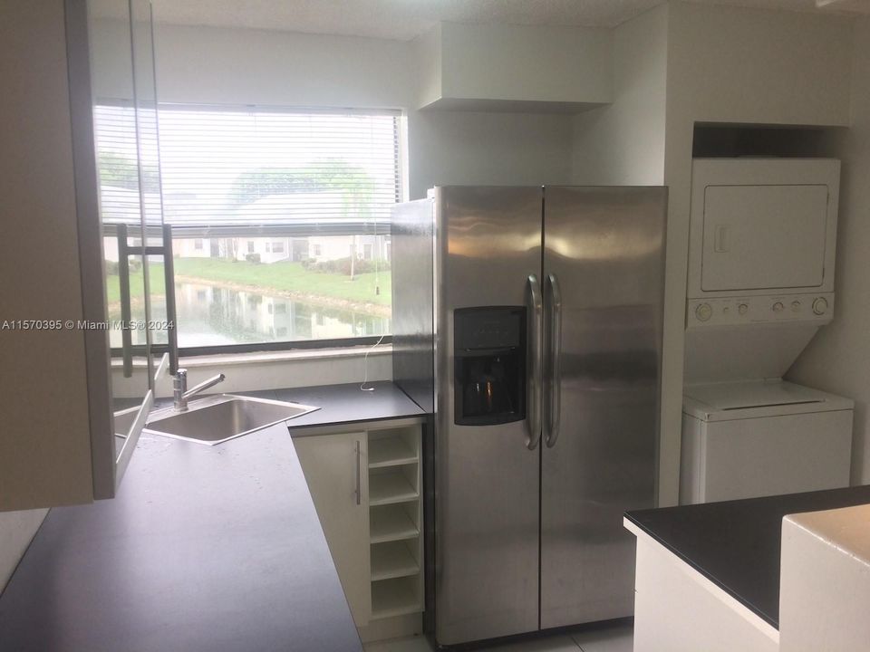 Vendido Recientemente: $225,000 (2 camas, 1 baños, 863 Pies cuadrados)