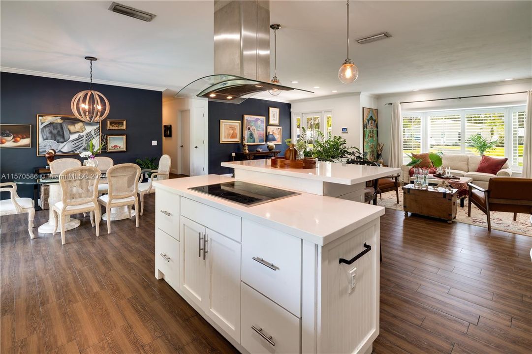 Active With Contract: $1,199,000 (4 beds, 3 baths, 2132 Square Feet)