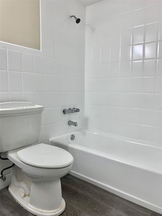 Недавно арендовано: $2,200 (2 спален, 1 ванн, 852 Квадратных фут)