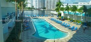 Recently Rented: $2,600 (1 beds, 1 baths, 821 Square Feet)