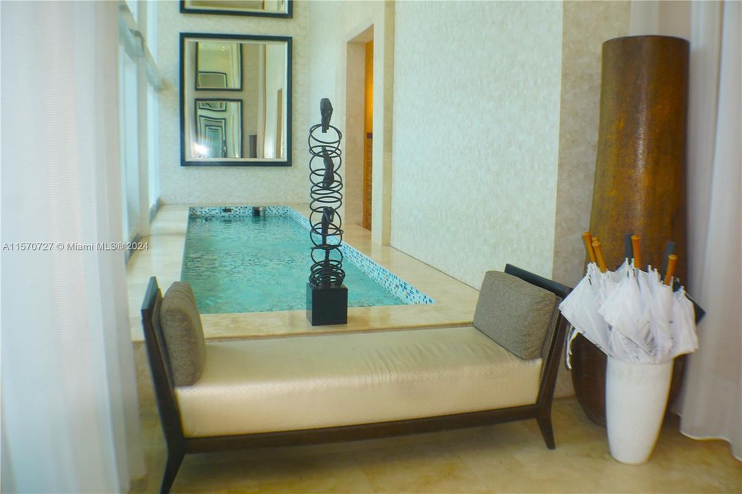 Recently Rented: $2,600 (1 beds, 1 baths, 821 Square Feet)