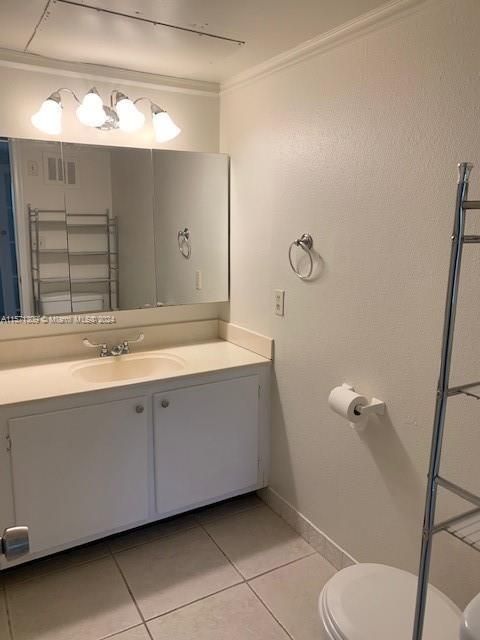 For Rent: $1,800 (1 beds, 1 baths, 750 Square Feet)