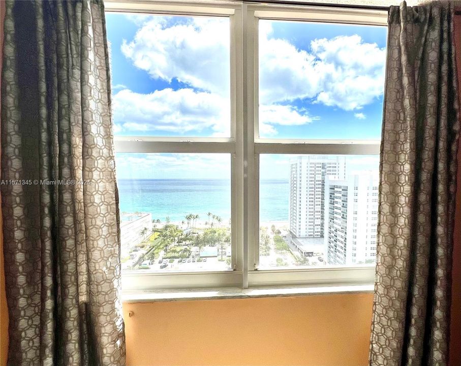 BEDROOM WINDOW 20th Floor direct ocean view
