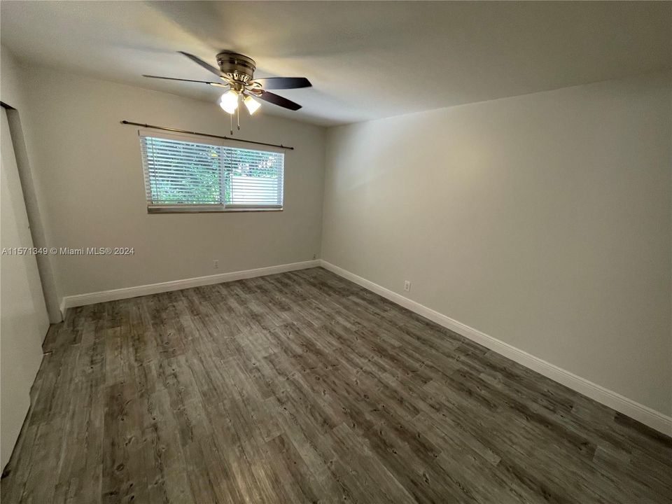 Recently Rented: $1,675 (1 beds, 1 baths, 700 Square Feet)